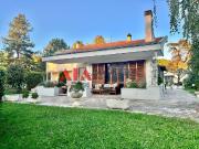 Case e ville in vendita di 270 m² in Via Vittorio Veneto