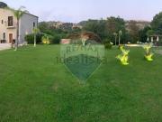 Case e ville in vendita di 272 m² in Strada Statale 194