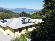 Case e ville in vendita di 272 m² in Via Verbania, 17