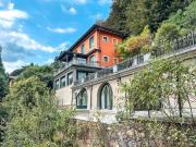 Case e ville in vendita di 274 m² in Via Saini, 4