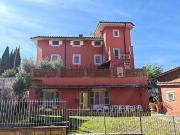 Case e ville in vendita di 275 m² in Via del Casale