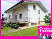 Case e ville in vendita di 275 m² in Via Laipacco, 263