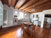 Case e ville in vendita di 276 m² in Via Collosomano, 143
