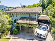 Case e ville in vendita di 277 m² in Via Ponte Tresa, 22