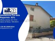 Case e ville in vendita di 278 m² in Via Flaminia Nord, 88