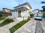 Case e ville in vendita di 280 m²