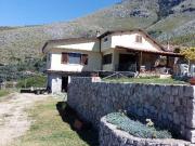 Case e ville in vendita di 280 m² in Via Appia lato Roma