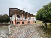 Case e ville in vendita di 280 m² in Via Bonavilla, 19