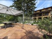 Case e ville in vendita di 280 m² in Via dei Ciliegi