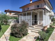 Case e ville in vendita di 280 m² in Via Leonardo da...