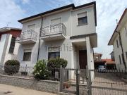 Case e ville in vendita di 280 m² in Via Maestra, 116