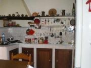 Case e ville in vendita di 280 m² in Via P. Leone