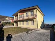 Case e ville in vendita di 280 m² in Via Sciessere