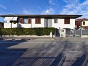 Case e ville in vendita di 280 m² in Via Ugo la Malfa, 21