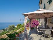 Case e ville in vendita di 282 m² in Via San Rocchino di...