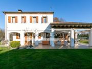 Case e ville in vendita di 283 m²