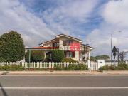 Case e ville in vendita di 284 m² in Via Roma, 59