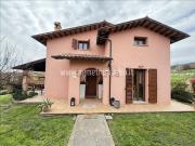 Case e ville in vendita di 285 m²