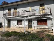 Case e ville in vendita di 285 m² in Via Padre Pio