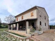 Case e ville in vendita di 286 m² in Strada Pantano, 12