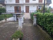 Case e ville in vendita di 287 m² in Via Maria