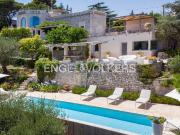 Case e ville in vendita di 288 m² in Viale Sportelli