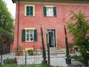 Case e ville in vendita di 290 m² in Via delle Piane, 10