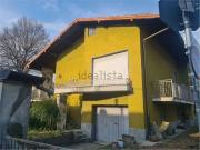 Case e ville in vendita di 290 m² in Via L. Neri, 97