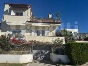 Case e ville in vendita di 290 m² in Via Montenuovo...