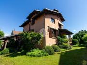 Case e ville in vendita di 290 m² in Via Padova, 52