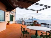 Case e ville in vendita di 290 m² in Via Parco Carelli, 36