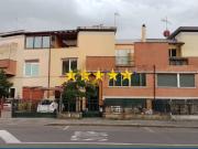 Case e ville in vendita di 290 m² in Via Sante Pisani
