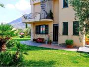 Case e ville in vendita di 290 m² in Viale Madonna della...