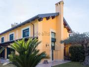 Case e ville in vendita di 292 m² in Via di Grotta Perfetta