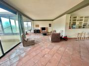 Case e ville in vendita di 292 m² in Via Salemi Pennisi
