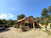 Case e ville in vendita di 293 m² in Frazione Bossoleto