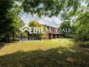 Case e ville in vendita di 295 m² in Via Castelnuovo R 4