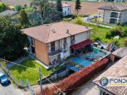 Case e ville in vendita di 295 m² in Via Formiche