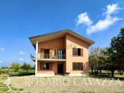 Case e ville in vendita di 296 m²
