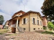 Case e ville in vendita di 296 m² in Via Giovanni Magnanini