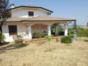 Case e ville in vendita di 296 m² in Via XXV Aprile, 66