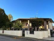 Case e ville in vendita di 300 m²