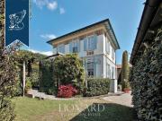 Case e ville in vendita di 300 m²