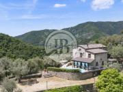 Case e ville in vendita di 300 m²