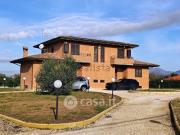 Case e ville in vendita di 300 m²
