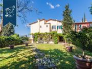 Case e ville in vendita di 300 m²