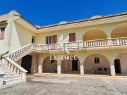 Case e ville in vendita di 300 m² in Strada Provinciale 17