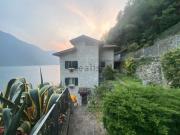 Case e ville in vendita di 300 m² in Strada Statale 340