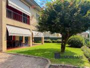 Case e ville in vendita di 300 m² in Via Adamello