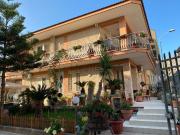 Case e ville in vendita di 300 m² in Via Avellino, 43